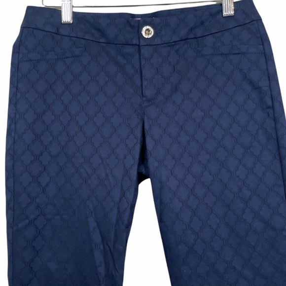Lilly Pulitzer - Kelly Textured Ankle Length
Skinny Pant Midnight Navy - SIZE 2 - Picture 7 of 16